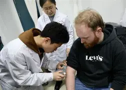 奥斯纳布吕克荣光扬眉，夺冠前路漫漫